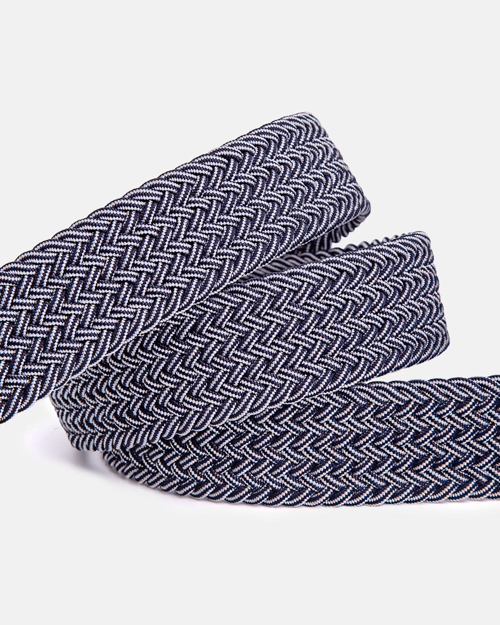 Ghost Golf Bubba Belt Woven Grey and White with Grey Tip Coil View